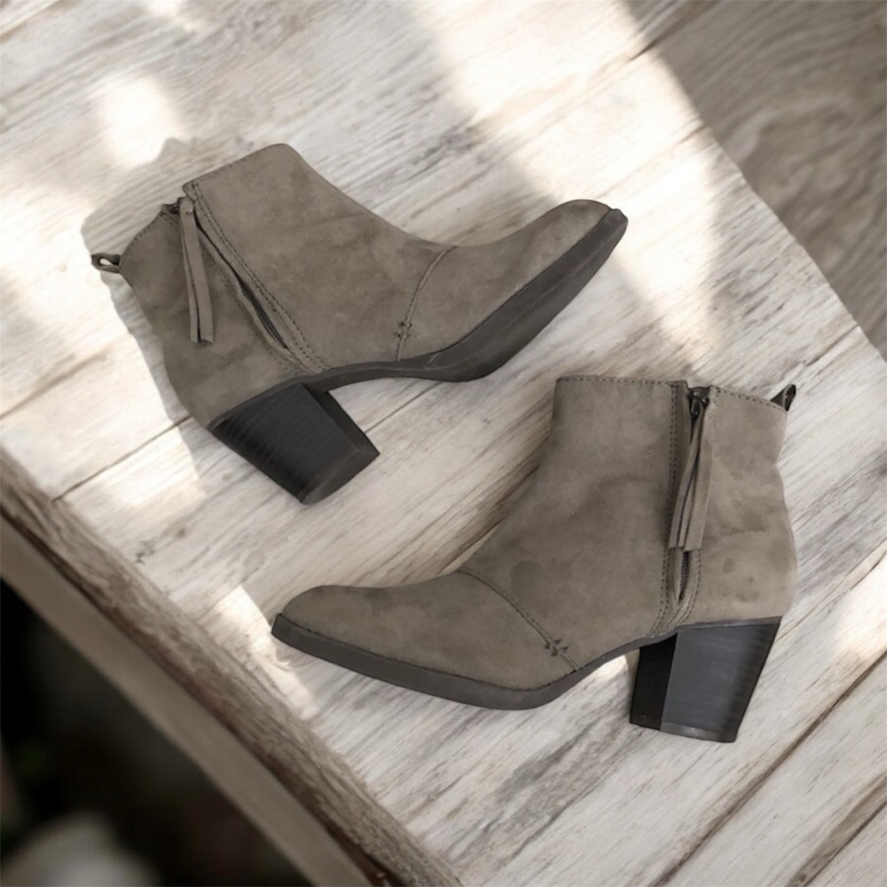 Light Gray Ankle Boots - Picture 1 of 7